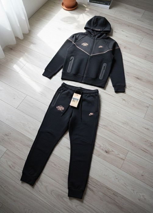 Nike tech flies & central cee