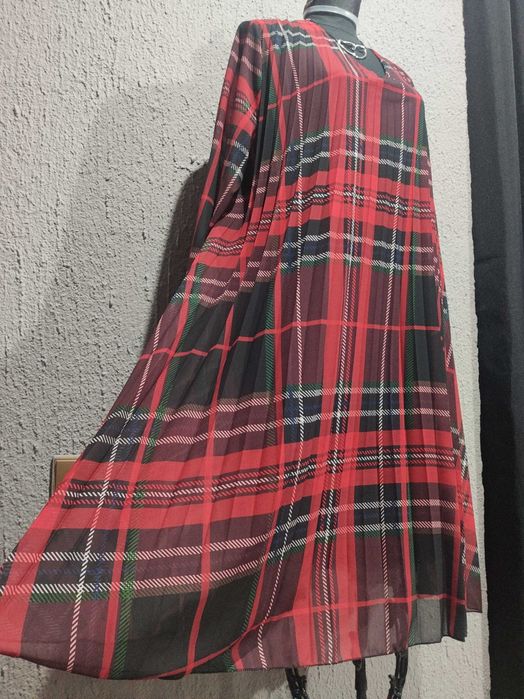 Rochie plisată de damă