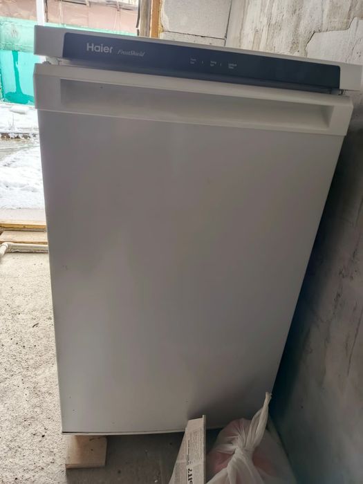 Продам морозильную камеру