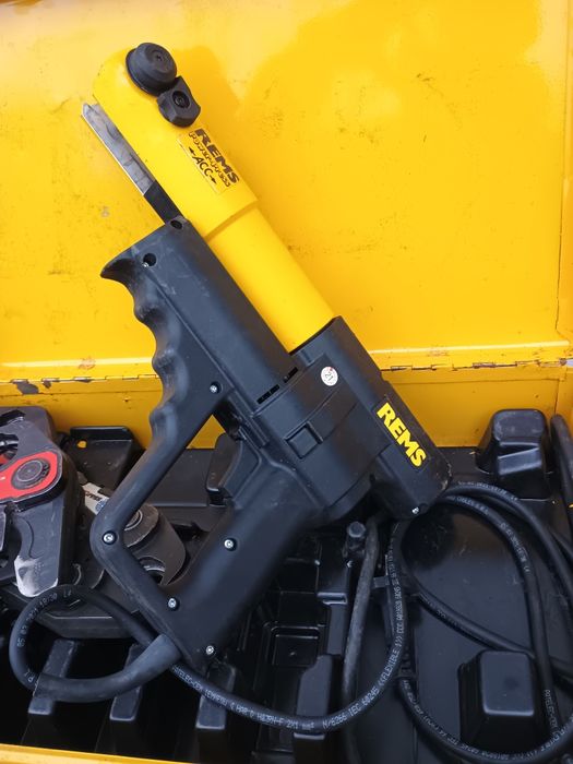 Presa sertizat rems power presa acc cu 4 bacuri