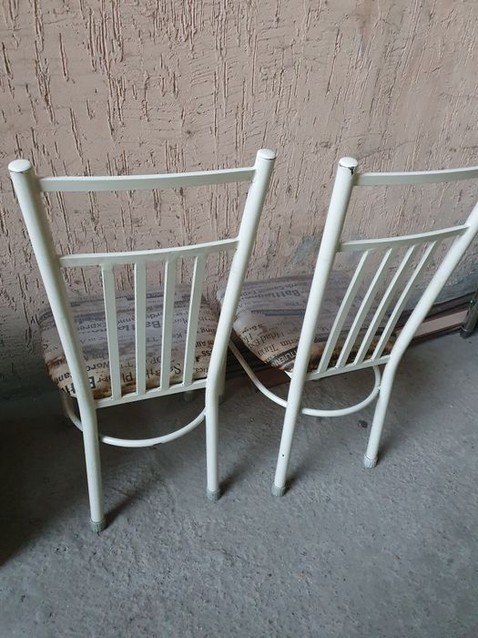 Продам стулья кухонные