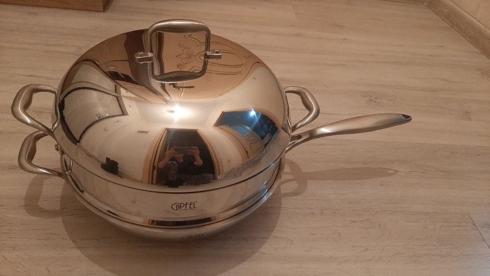 Сковорода вок. Gipfel.