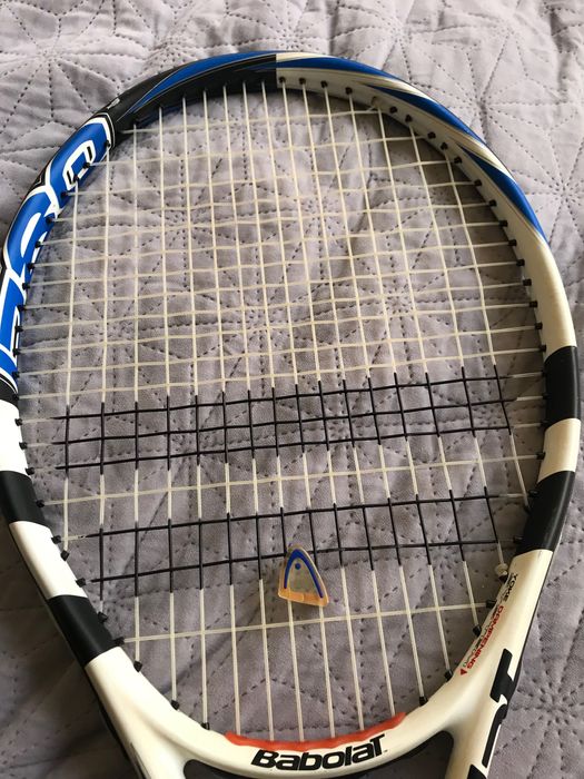 Продавам тенис ракета Babolat