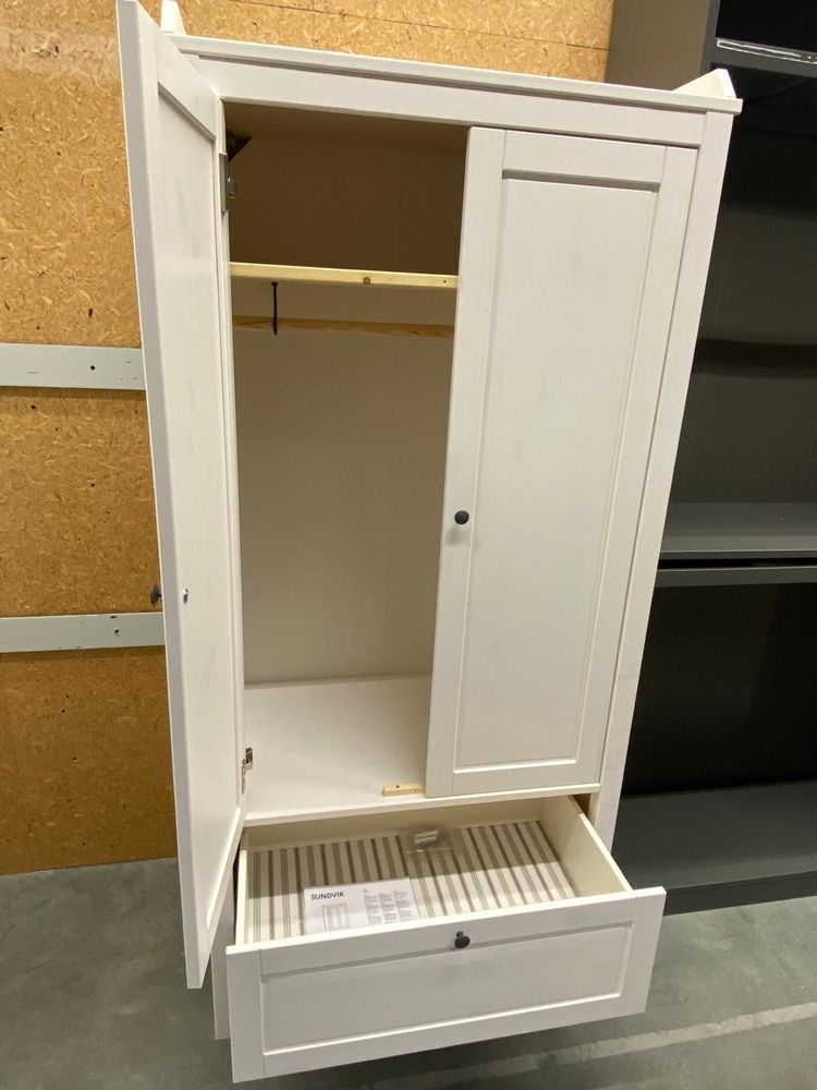 IKEA - dulap de haine pt copii