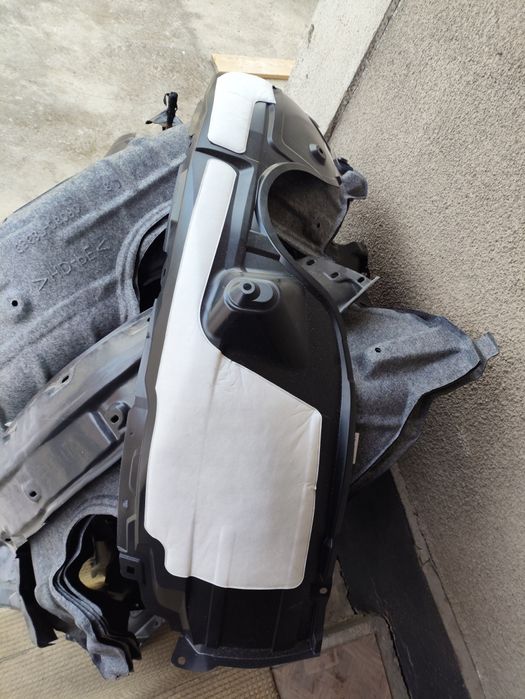 Камри 20,25,35,40,45,50, подкрылок передний