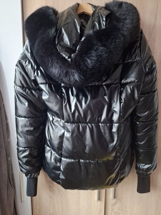 Дамско черно яке