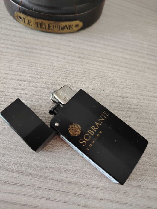 Sobranie metal neagra