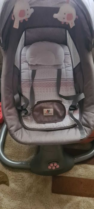 Patut bebelusi si leagan de bebelusi