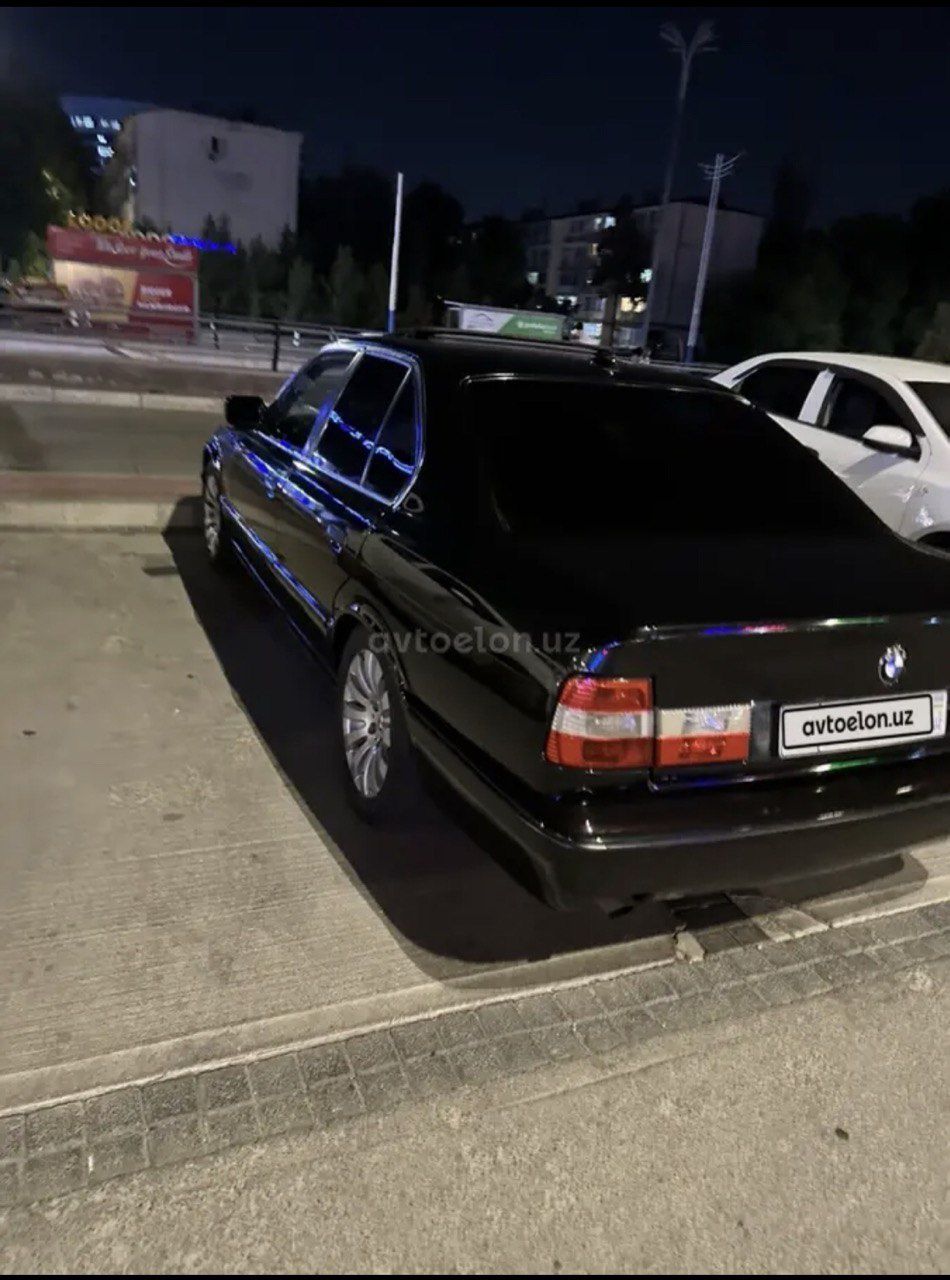 BMW E34 M20B20 1990