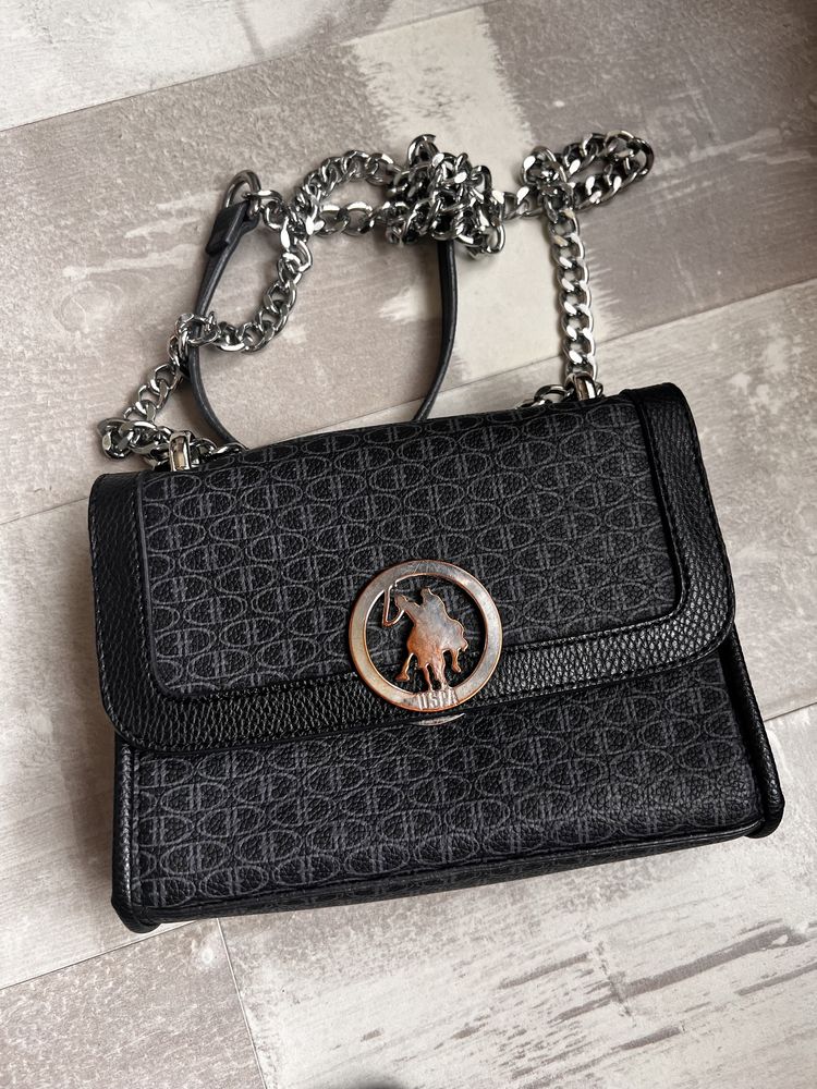 Дамски чанти на  DKNY Guess, Aldo , USPA