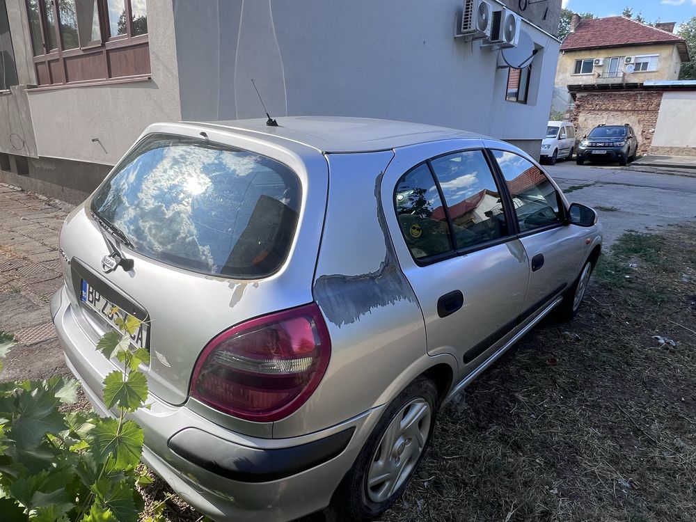 Nissan Almera 2002