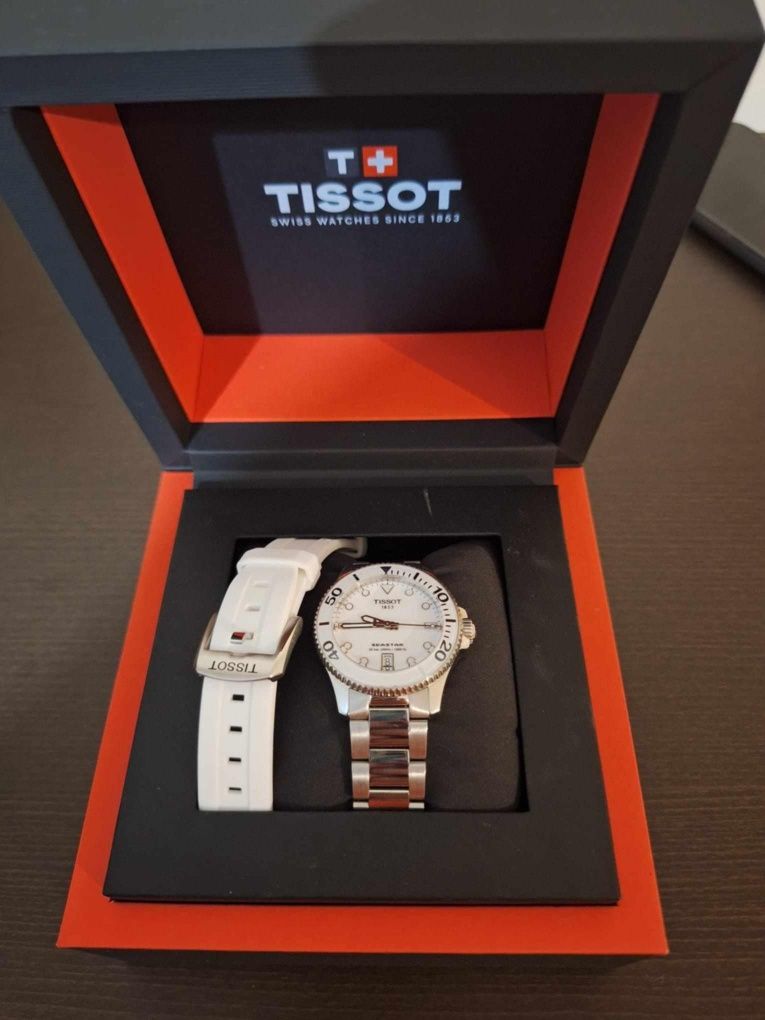 Дамски часовник Tissot  Seastar - с ганция