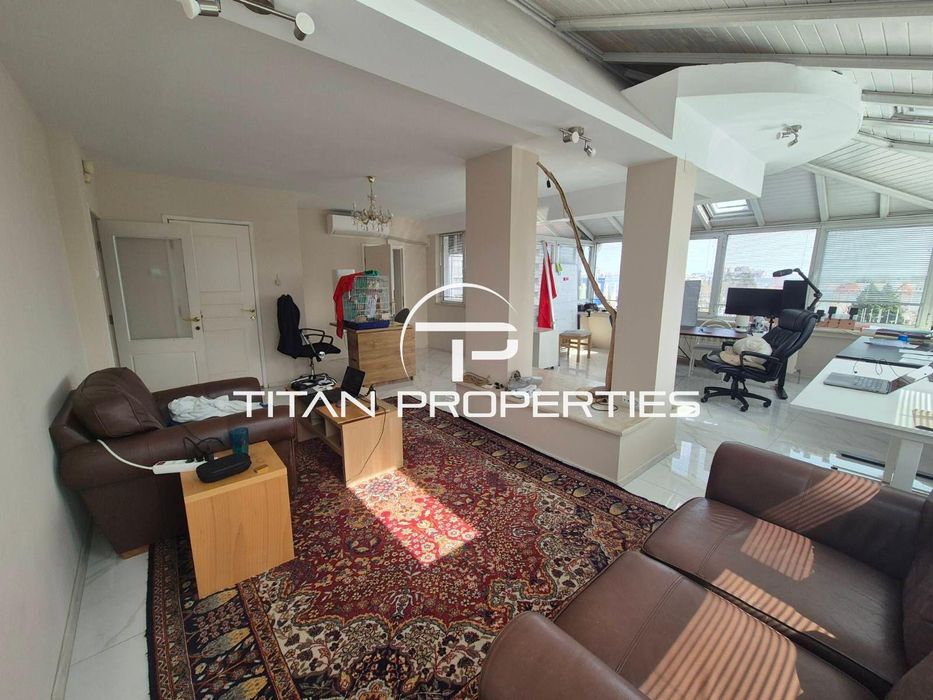 Тристаен апартамент за продажба в кв. Кършияка