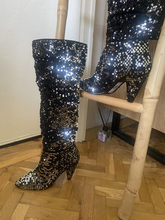 Дамски ботуши за повод