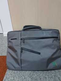 Vând geantă laptop LEXON, personalizată cu Radio ZU
