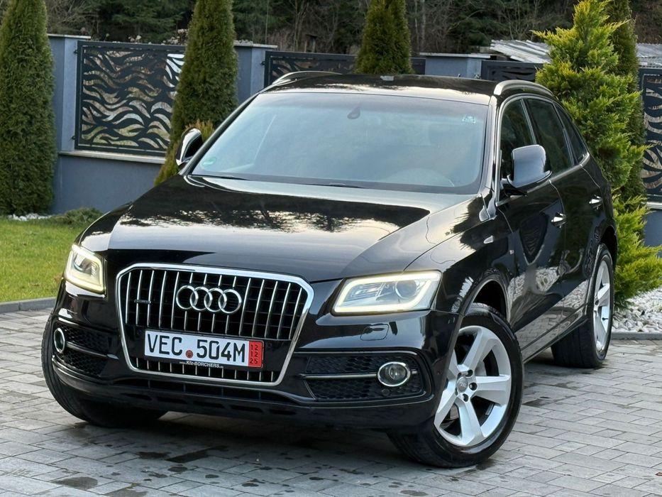 Audi Q5 S-Line Plus \ Xenon \ Navigatie \ Padele \ Alcantara \ 190 CP