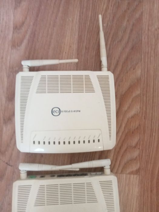 Продам два роутера,оба б/у в отличном состоянии