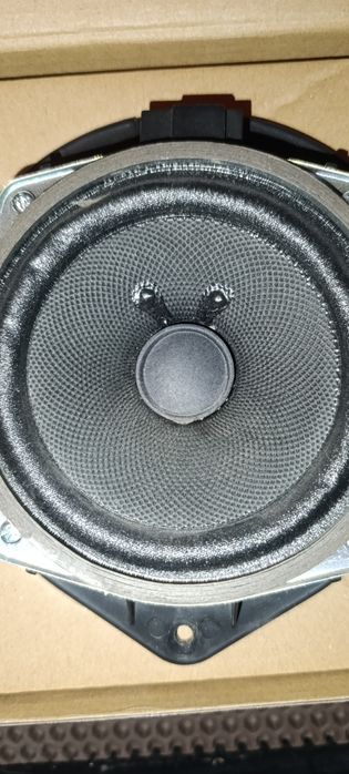 Продаются 2 передних динамика от нексия 3