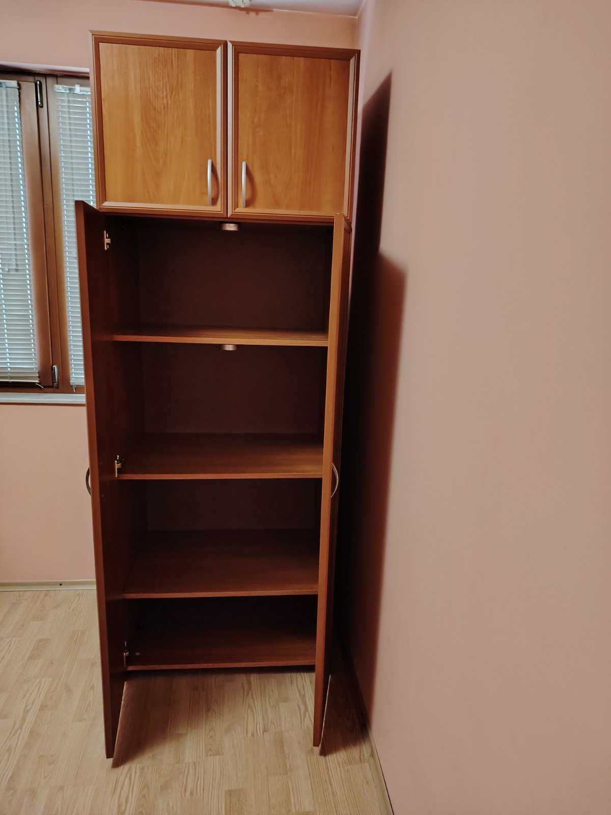 Спалня комплект с подматрачна рамка, обзавеждане