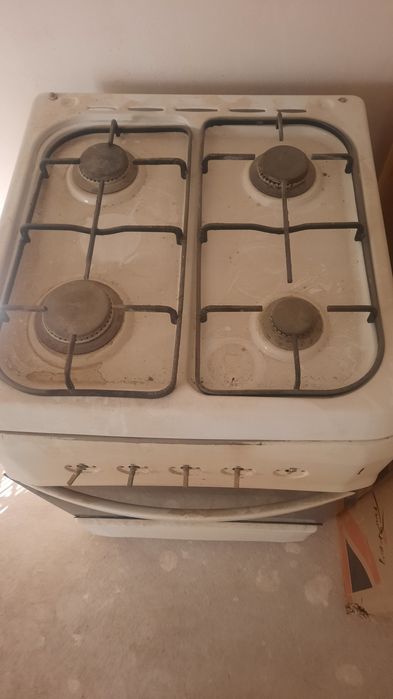 Газ плита в рабочем состаяни тел