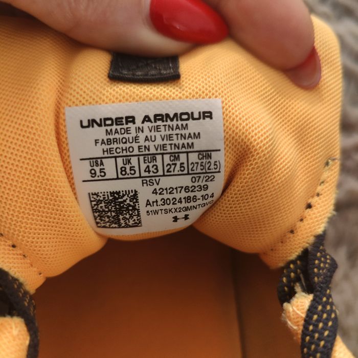 Pantofi de alergare Under Armour m.43