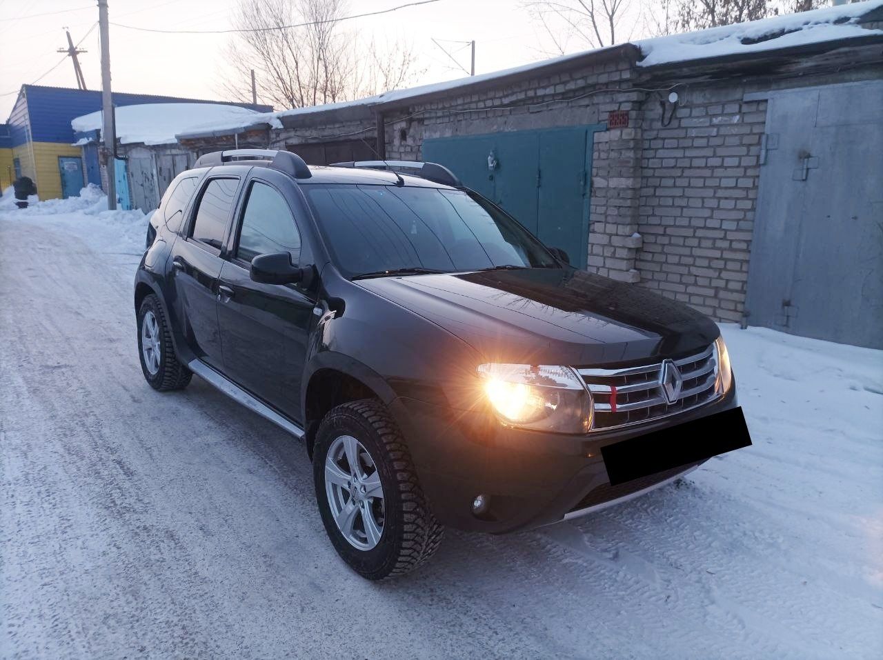 Продам Renault Duster 2013 года, в хорошем состоянии