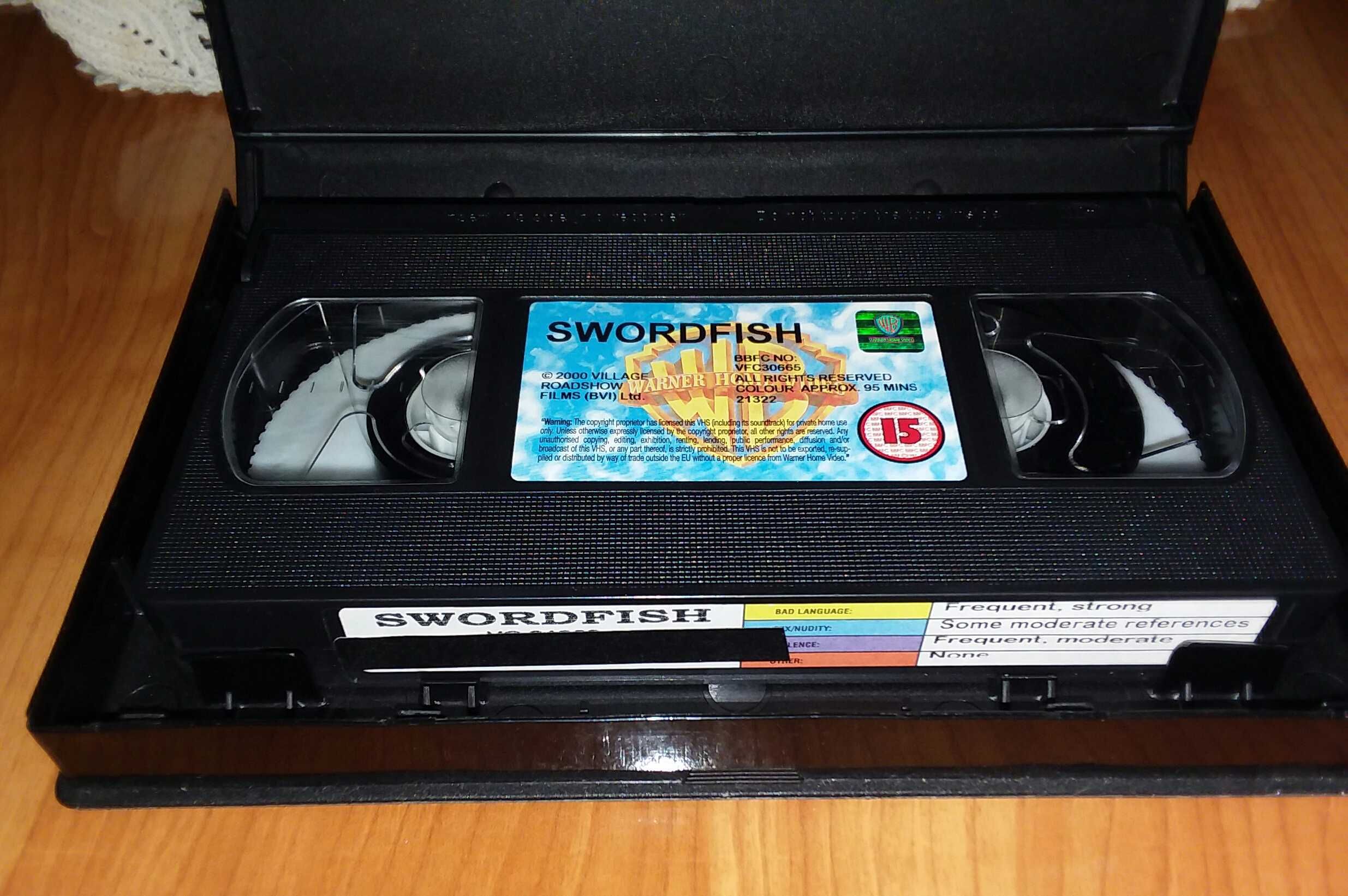 Caseta vhs originala swordfish pestele spada