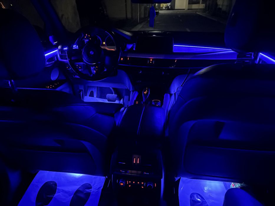 Vand bmw x5 f15 M stare inpecabila cu distributie schimbată si garanti