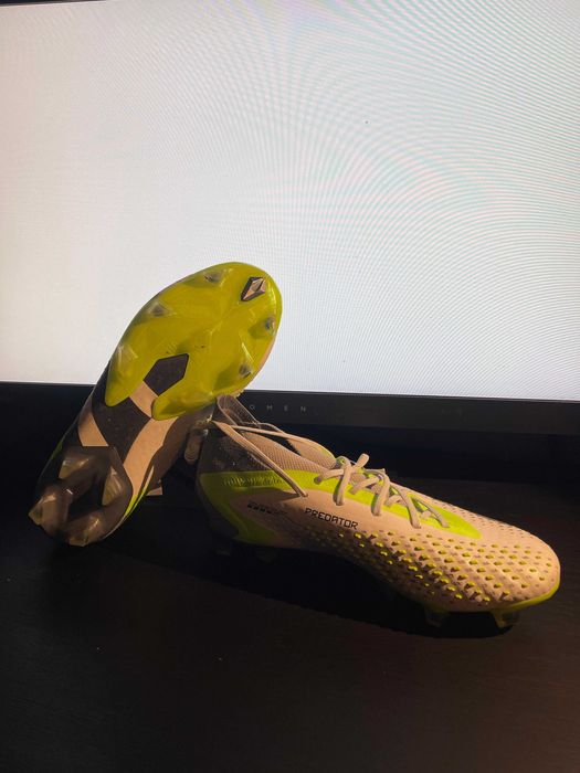 Ghete de Fotbal Adidas Predator