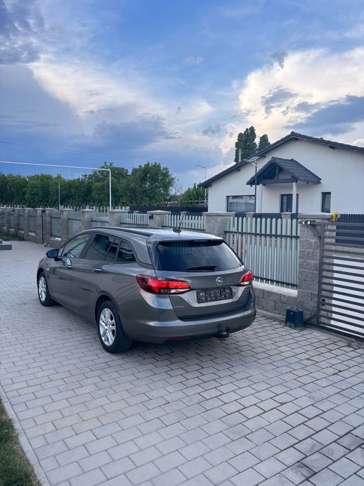 * ÎNMATRICULATĂ /Opel Astra K / 1.5 Diesel / 122 Hp / An 2022/Automata