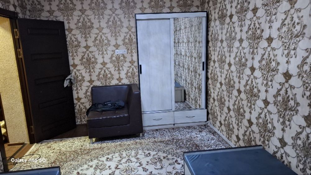 Чиланзар 6 квартал  1 ком 350