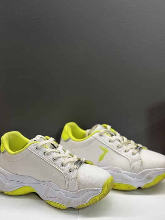 Naik Jordan, Trussardi, Under armour