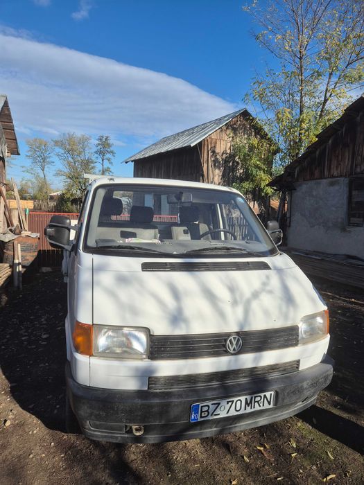 Autoutilitara Volkswagen Transporter stare f.buna