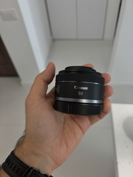 Canon RF 50mm f1.8 - NOU