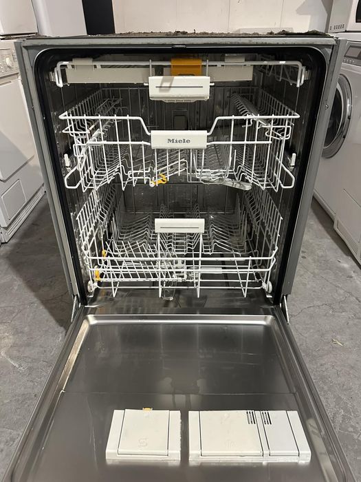 Съдомиялна +гаранция. MIELE 60см. КЛАС А. Безплатна доставка за София