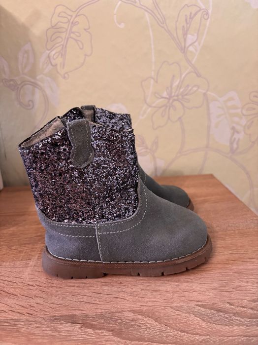 Детски боти за момиче