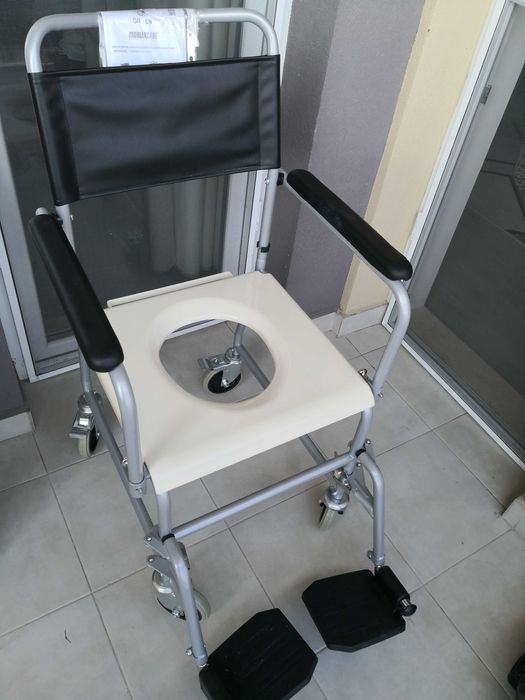 Продава Стол за баня и тоалет