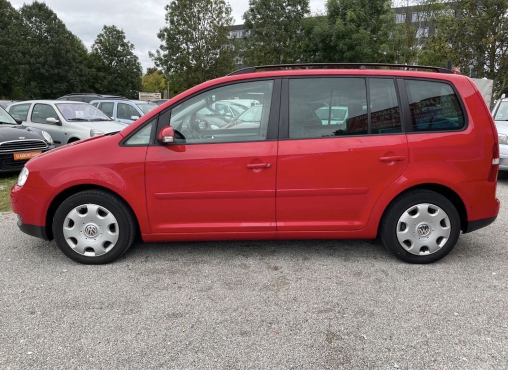VW Touran 1.6FSI 116кс на части