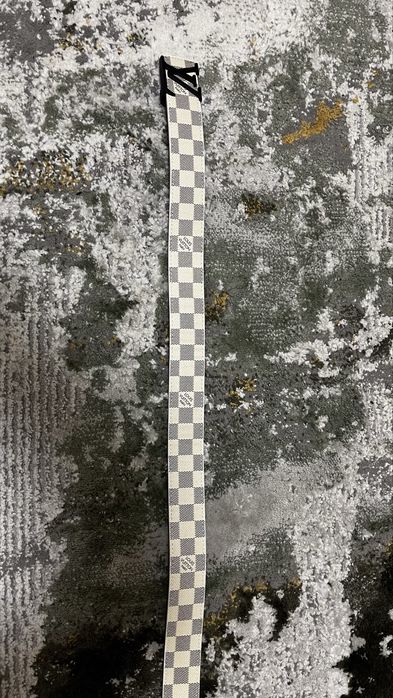 Vand curea LV alb cu negru