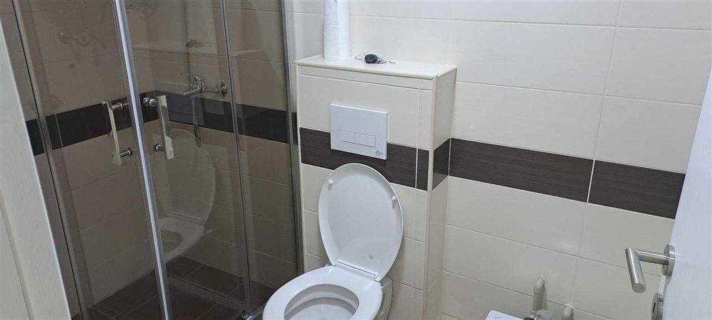 Дава се под наем Тристаен апартамент в Пловдив, Остромила - 83 кв.м за 362.1 € - Снимка #4