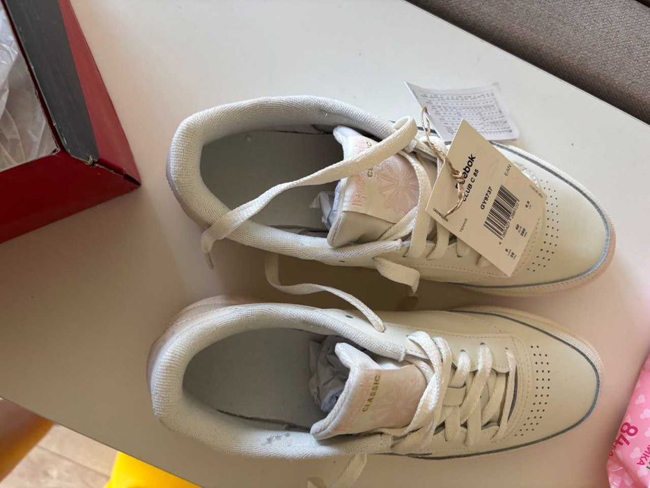 Reebok Club C 85 Women – нови дамски кожени маратонки, размер 40