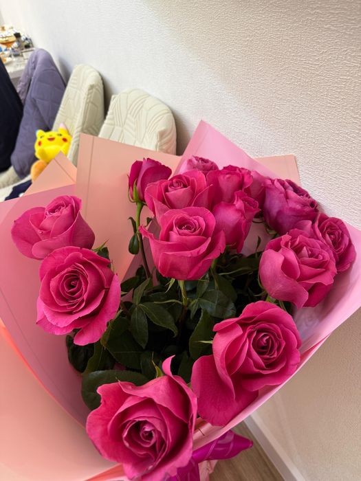 Свежий букет цветов . Голландские розы …