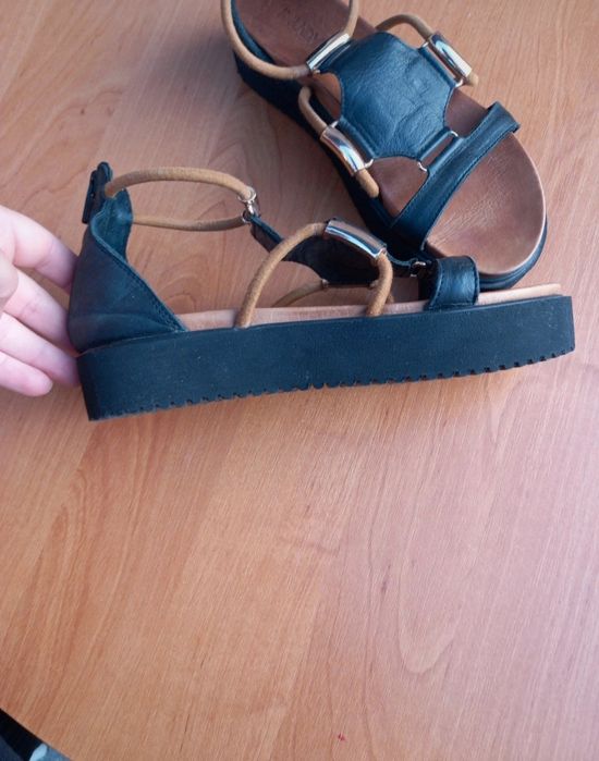 Sandale piele Inuovo