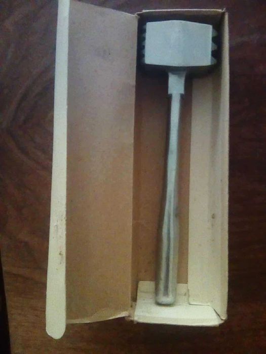 готварско чукче метално за омекотяване и начукване на пържоли