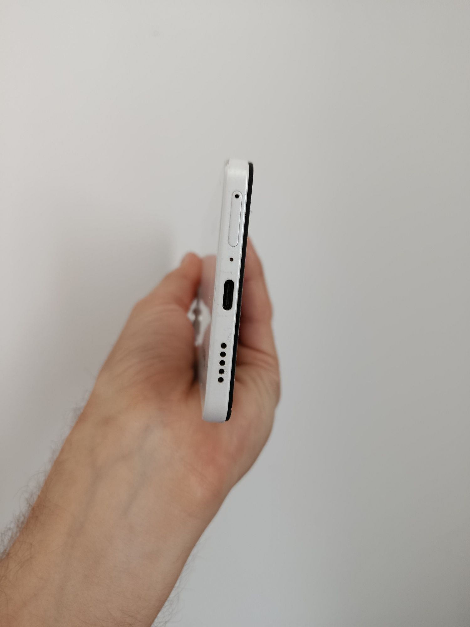 Redmi Note 12 Pro 5G • 128gb • 6-ram