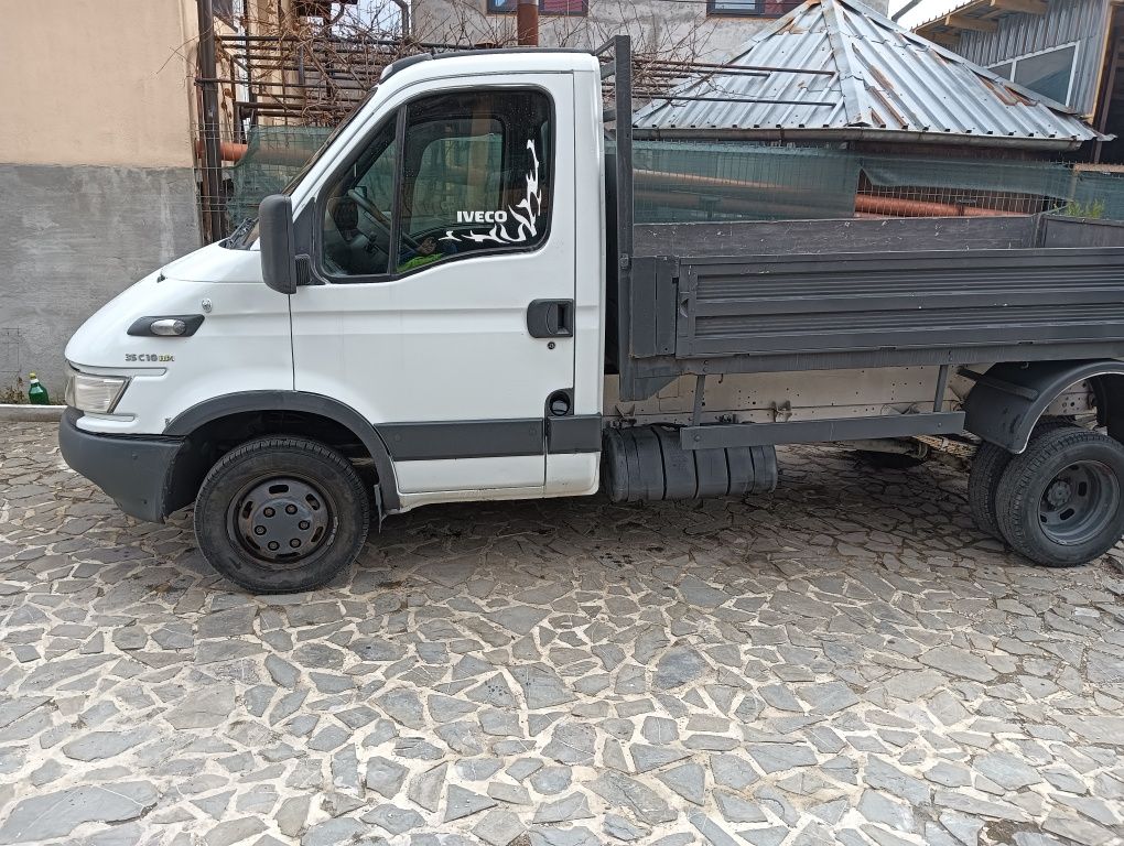 Vând Iveco Dayli basculabil