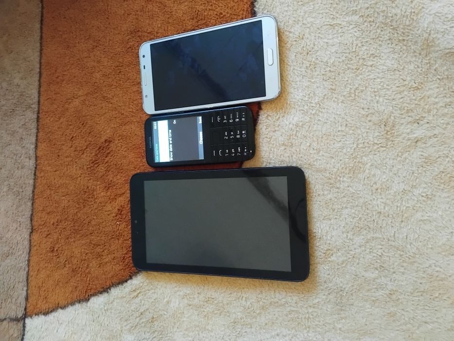 De vanzare 2 telefoane