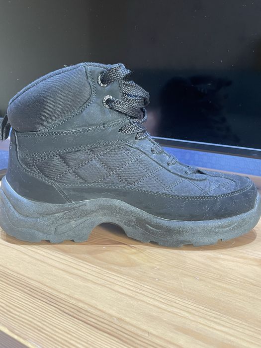 Зимние женские ботинки-кроссовки