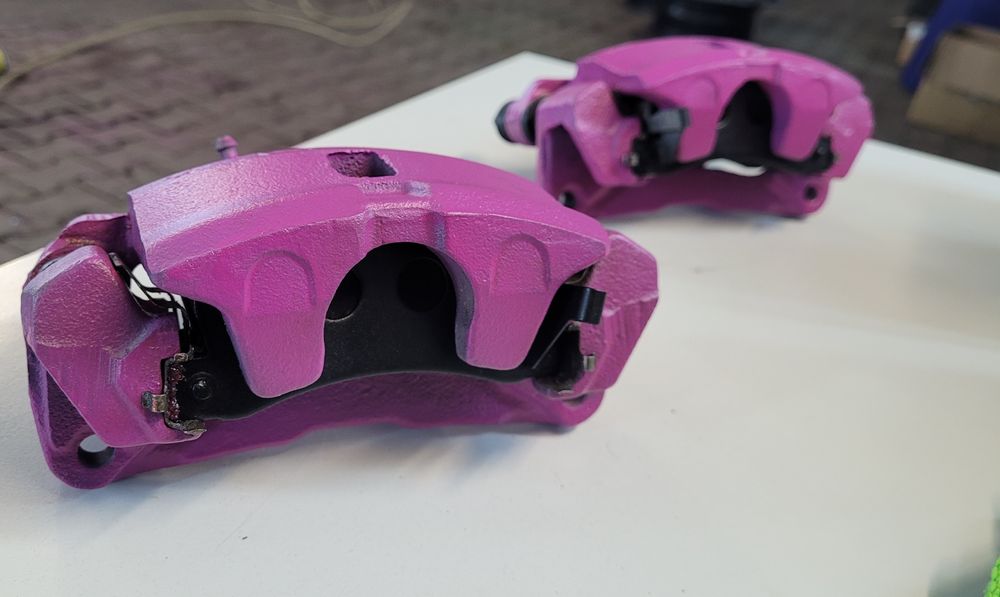 Vopsire Etrieri/Recondiționare Aplicare Logo