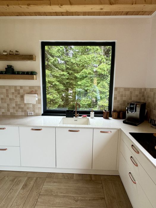 Cabana in Apuseni de inchiriat Baisoara Muntele Baisorii Jacuzzi